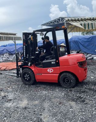 Xe nâng dầu 3,5 tấn ep CPCD35T8